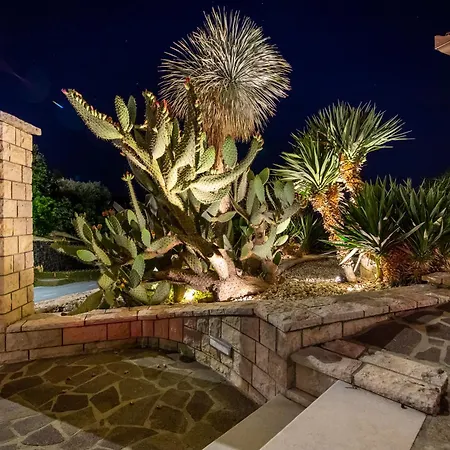 Bellavista Ii Apartment