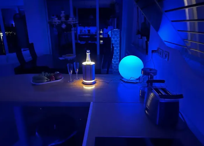 Bellavista Ii 公寓 *